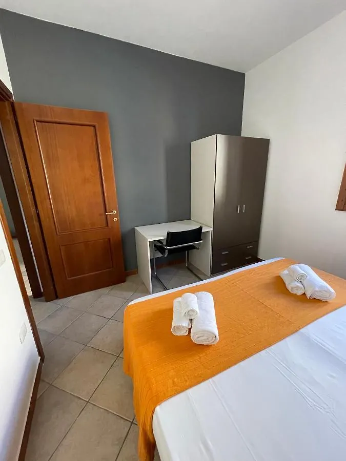 Pauli'S Holiday House Apartment Monserrato